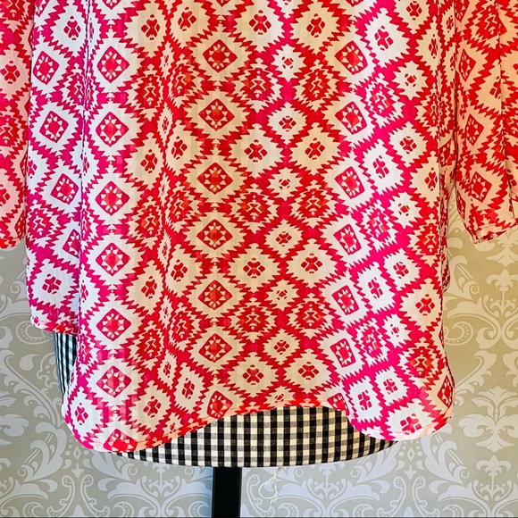 Violet and Claire Blouse  Pink/White Large * - Picture 3 of 7
